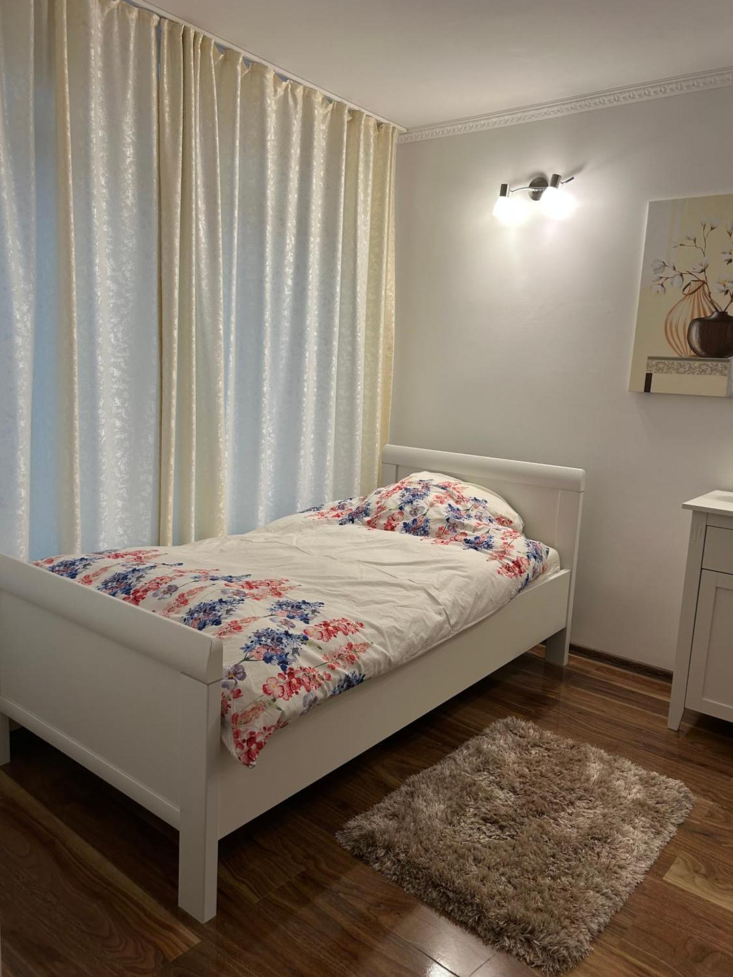 Central Apartment *